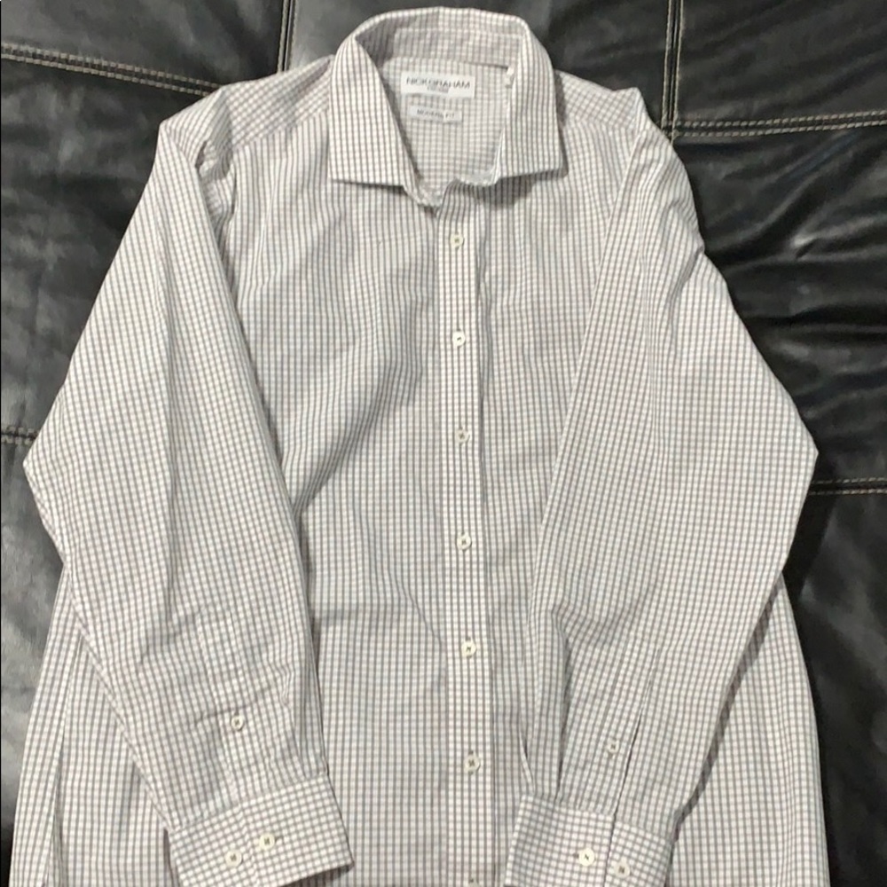 Nick Graham modern fit men’s button down shirt